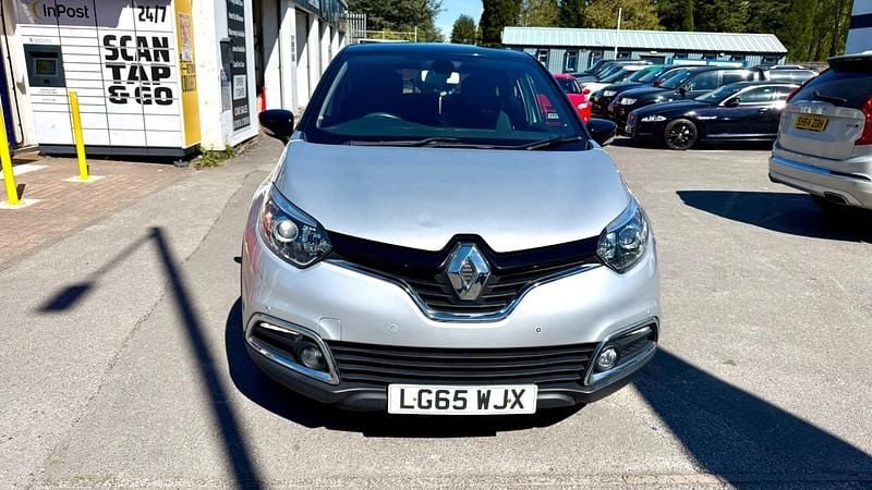 Used Renault Captur Dynamique 90 HP (66 kW) 2015 Silver SUV