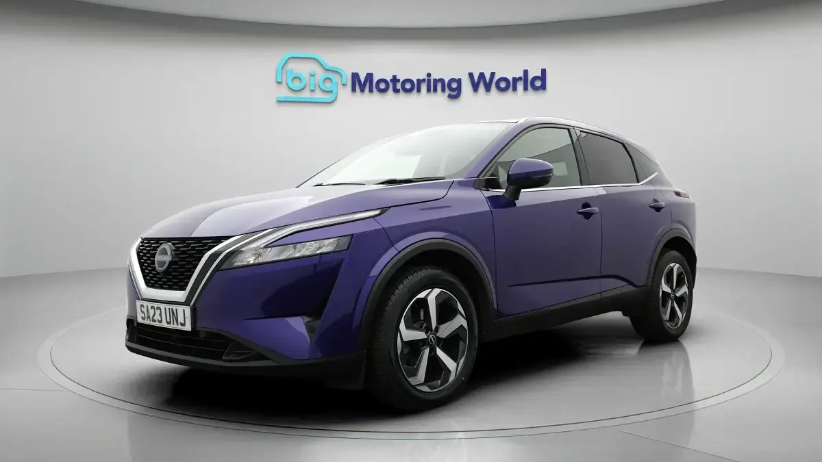 Used Nissan Qashqai N-Connecta 140 HP (102 kW) 2023 Blue SUV