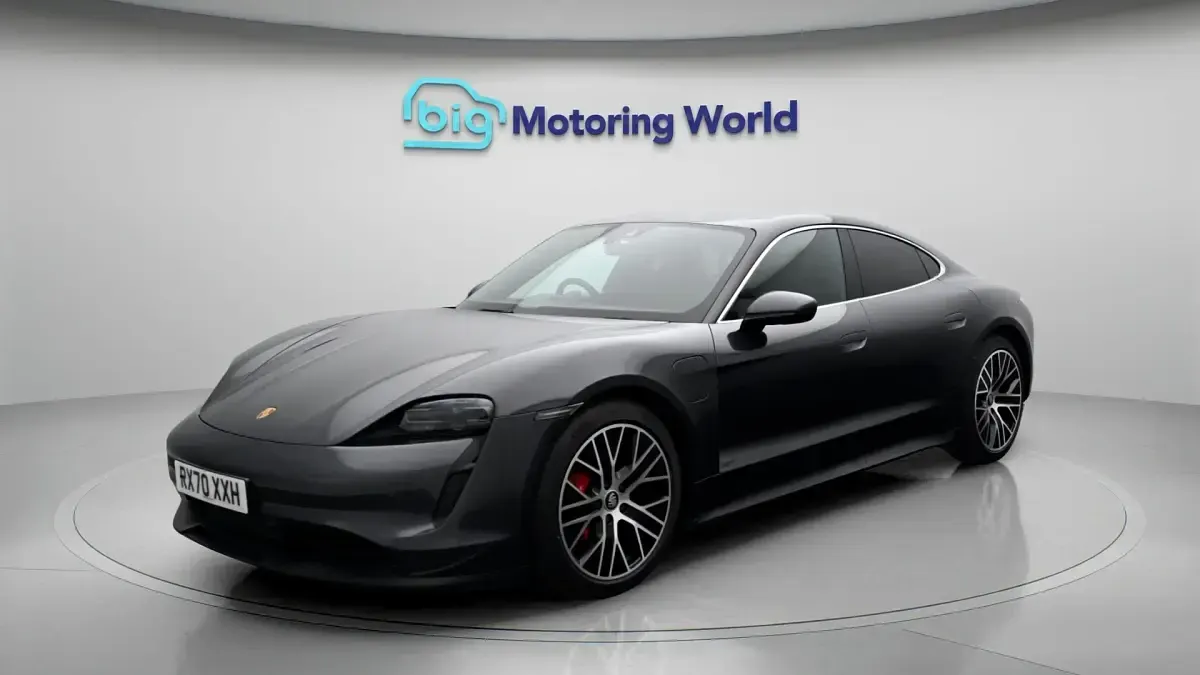 Used Porsche Taycan Performance Package 414 kW (563 HP) 2020 Sedan