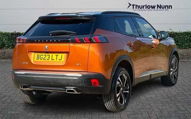 Used Peugeot 2008 GT 131 HP (96 kW) 2023 Orange SUV
