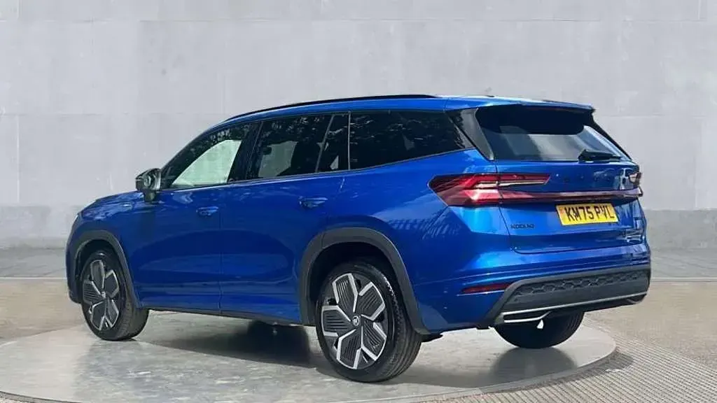 Used Skoda Kodiaq SportLine 150 HP (110 kW) 2025 Blue SUV