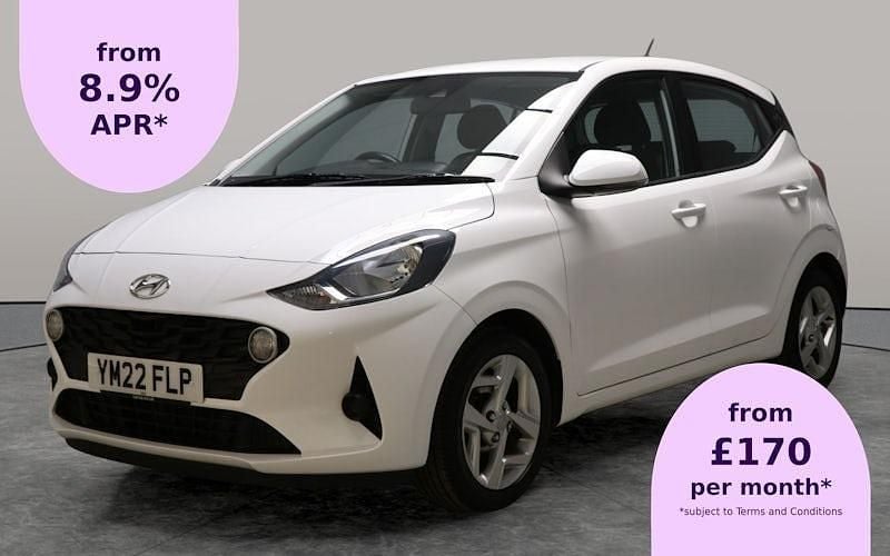 White Used 2022 Hyundai i10 SE Hatchback | £12,600 (Fair price) - Image 1/2