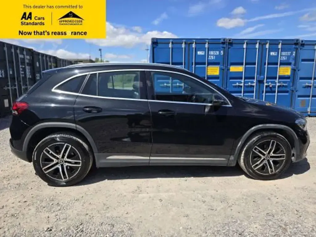 Used Mercedes GLA200 163 HP (119 kW) 2020 Black SUV