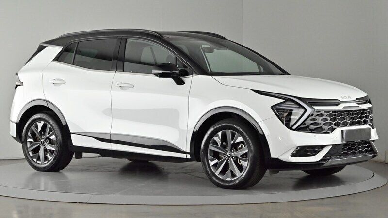 White Used 2023 Kia Sportage GT-Line S SUV | £30,950 (Good price) - Image 1/4