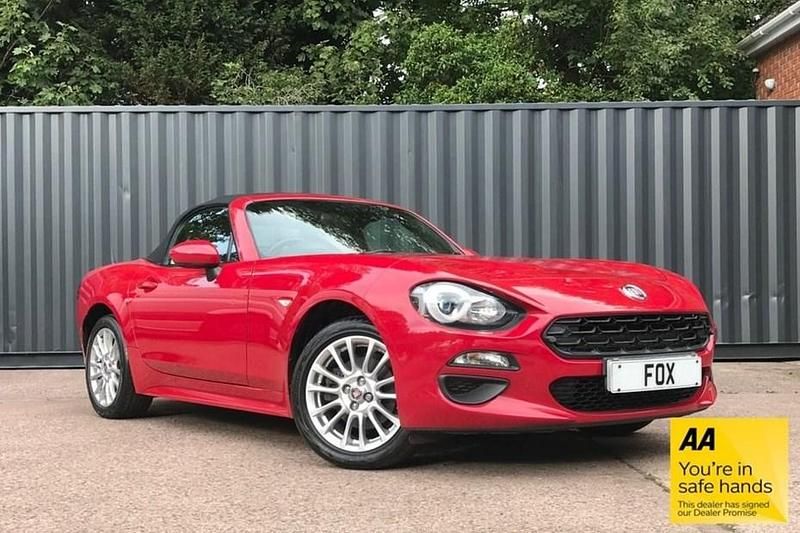 Red Used 2018 Fiat 124 Spider Classica Cabriolet | £10,991 (Good price) - Image 1/1