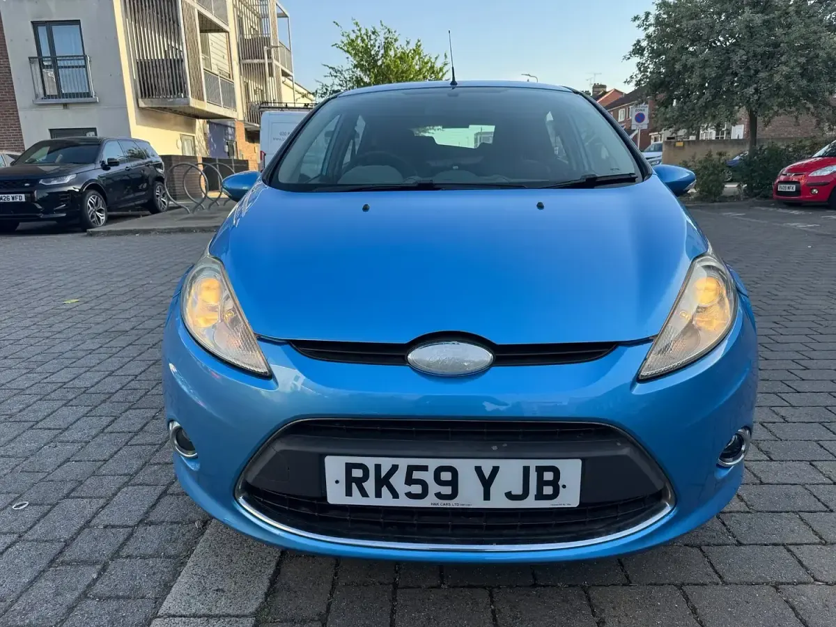 Used Ford Fiesta Style 2009 Blue Hatchback