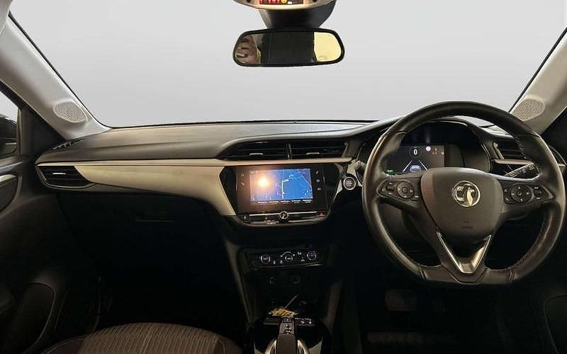 Second-hand Vauxhall Corsa-e 100 kW (136 CP) 2022 Negru Hatchback