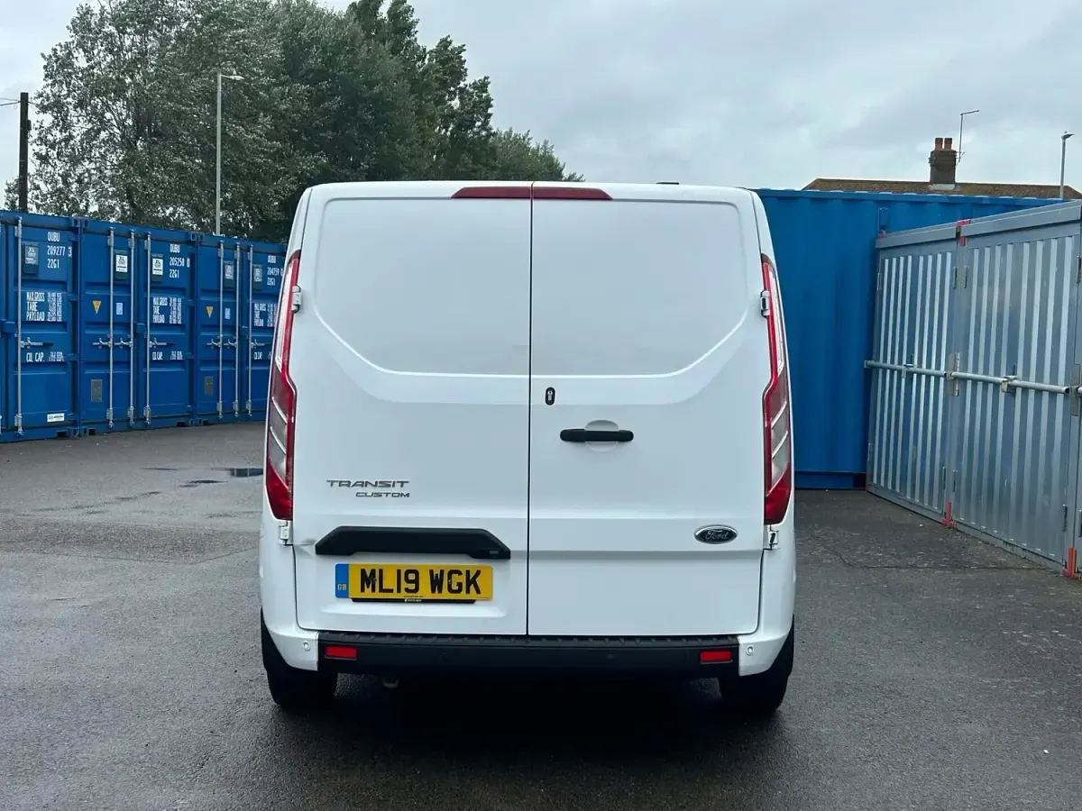 Used Ford Transit Custom Trend 2019 White