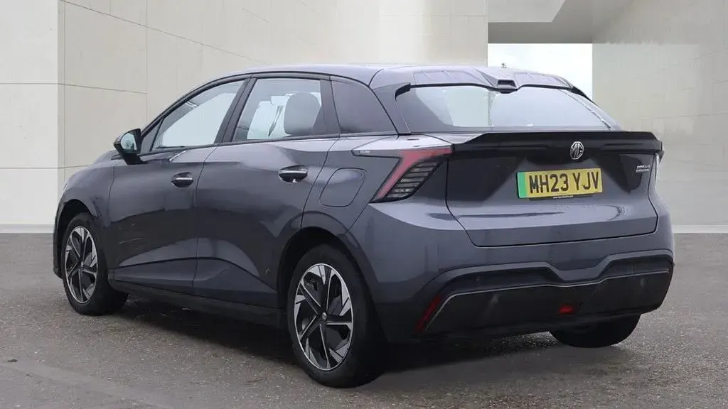 Used MG MG4 EV SE 147 kW (200 HP) 2023 Grey Hatchback