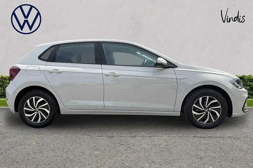 Used VW Polo Life 95 HP (69 kW) 2023 Grey Hatchback