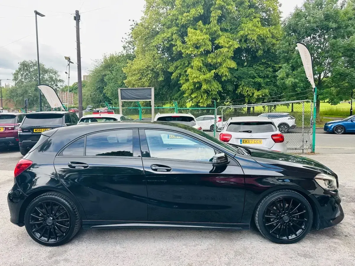 Used Mercedes A200 AMG Line Premium 136 HP (100 kW) 2016 Black Hatchback