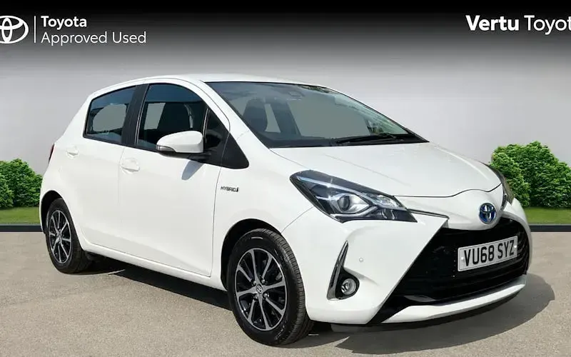 Używany Toyota Yaris Hybrid 101 KM (74 kW) 2018 Hatchback