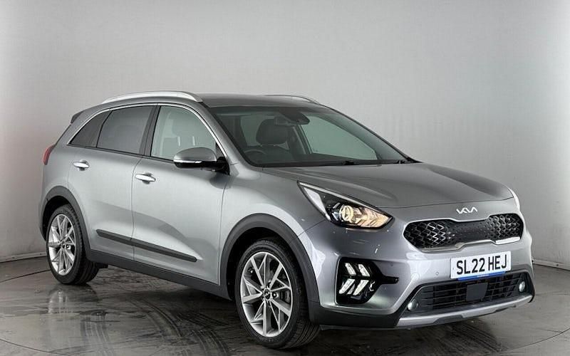 Grey Used 2022 Kia Niro 3 SUV | £19,350 (Good price) - Image 1/3