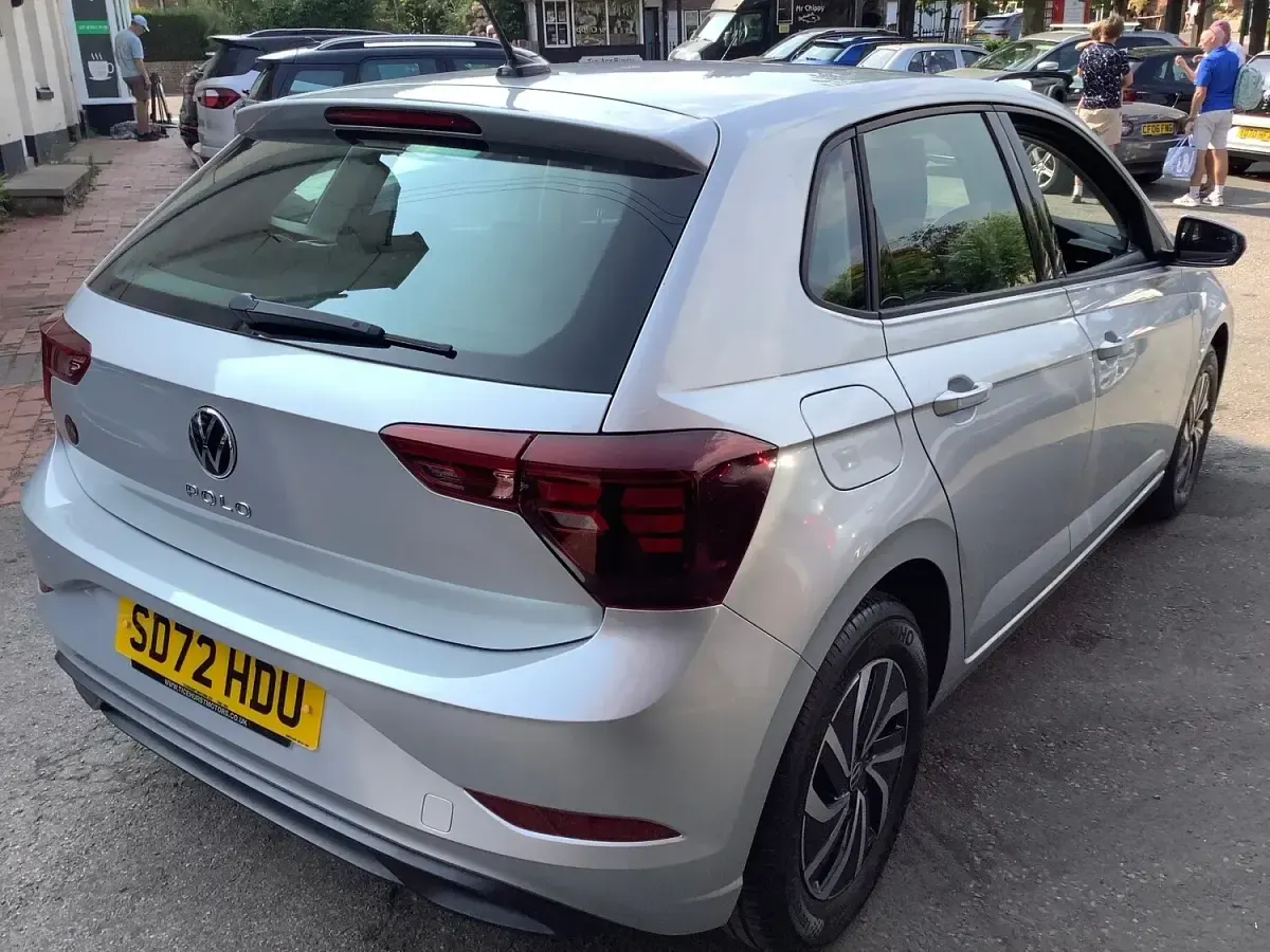 Used VW Polo Life 95 HP (69 kW) 2022 Silver Hatchback