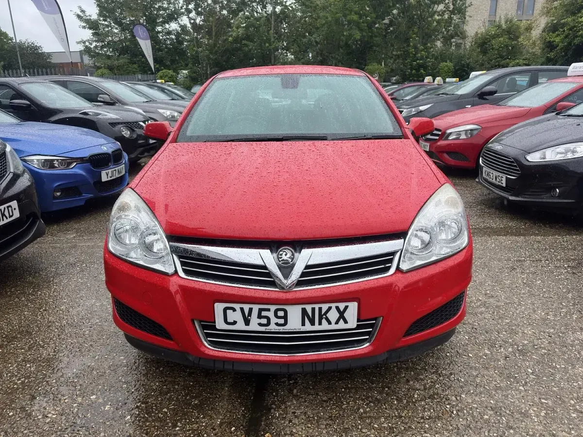 Used Vauxhall Astra Active 2009 Red Hatchback