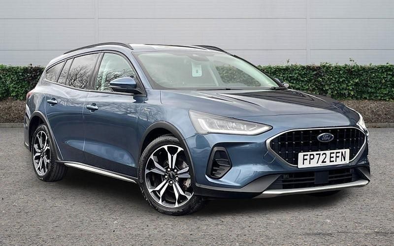 Used Ford Focus Active 155 HP (114 kW) 2022 Blue Estate