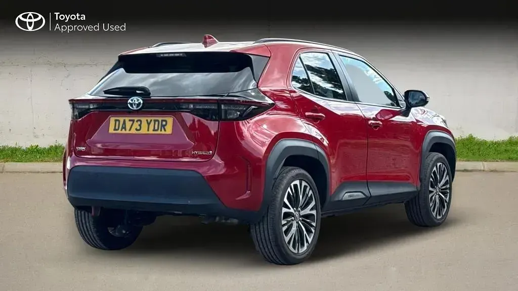 Used Toyota Yaris Cross 2023 Red SUV