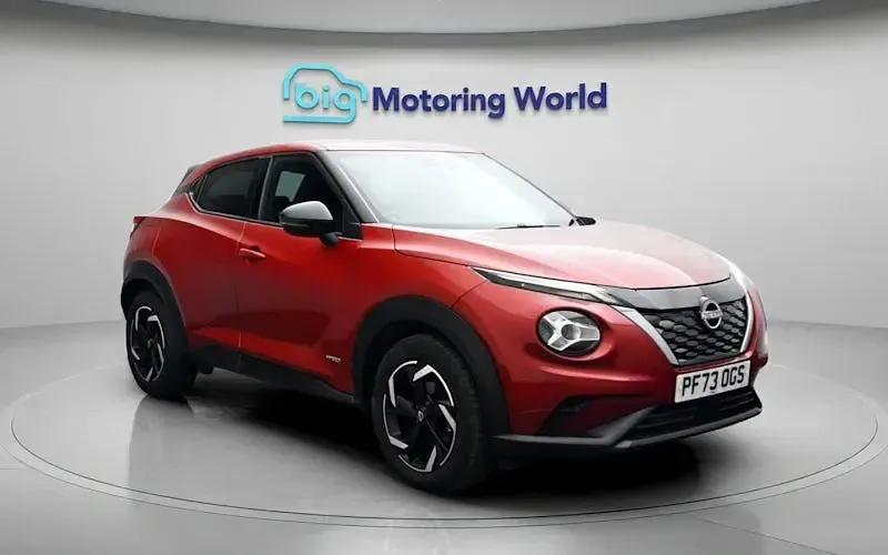 Used Nissan Juke N-Connecta 143 HP (105 kW) 2023 Red SUV