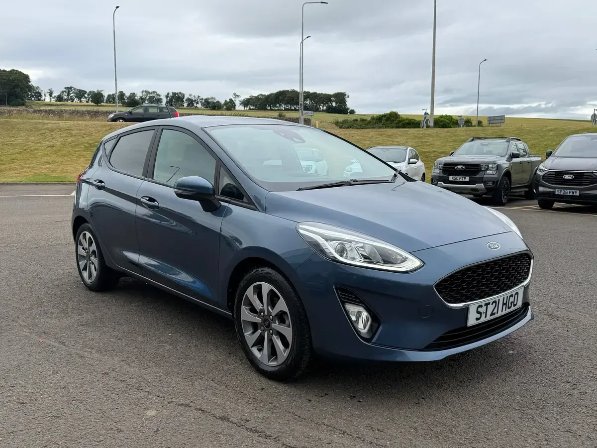 Used Ford Fiesta Trend 75 HP (55 kW) 2021 Chrome blue Hatchback