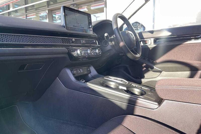 Used Honda Civic Elegance 143 HP (105 kW) 2024 Grey