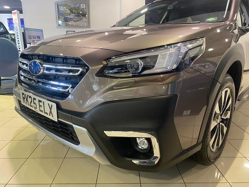 Used Subaru Outback 2025 Gold SUV