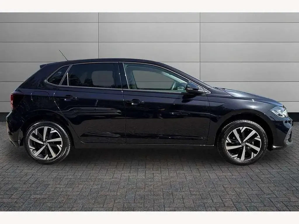 Used VW Polo Match 95 HP (69 kW) 2025 Black Hatchback
