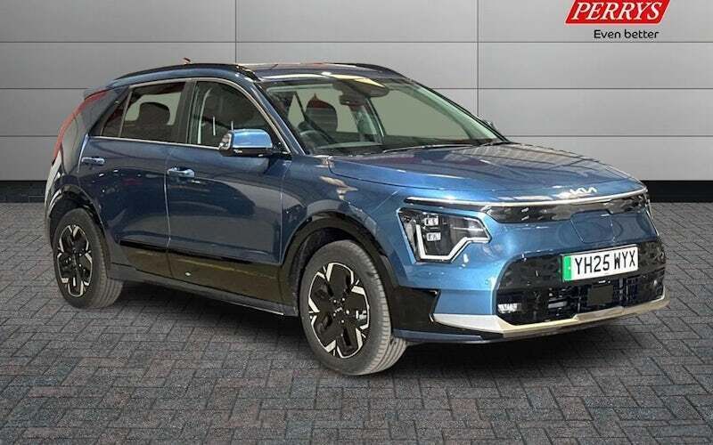 New 2025 Kia e-Niro 3 SUV | £28,400 (Fair price) - Image 1/4