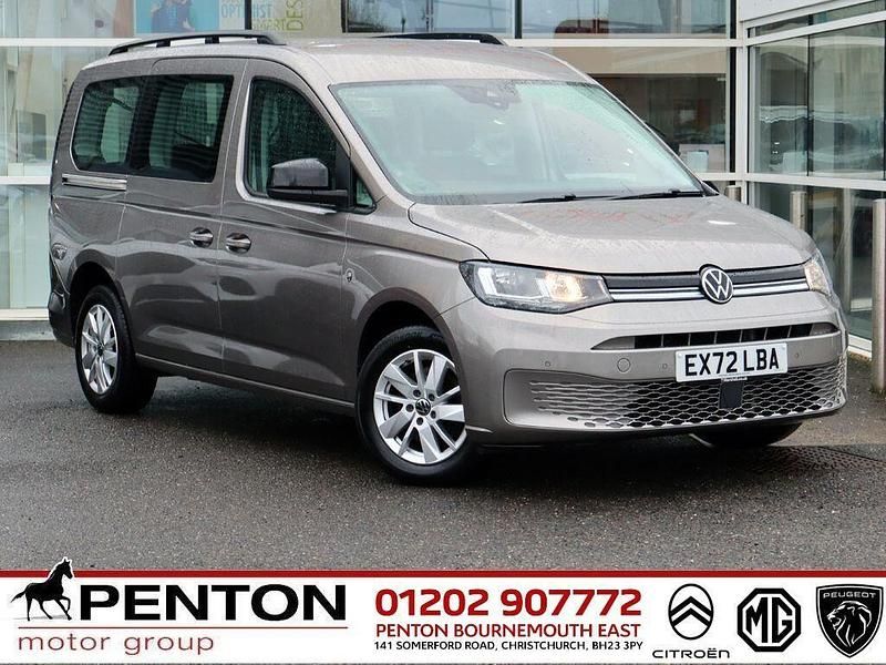 Used VW Caddy Maxi Life 122 HP (89 kW) 2022 Beige MPV