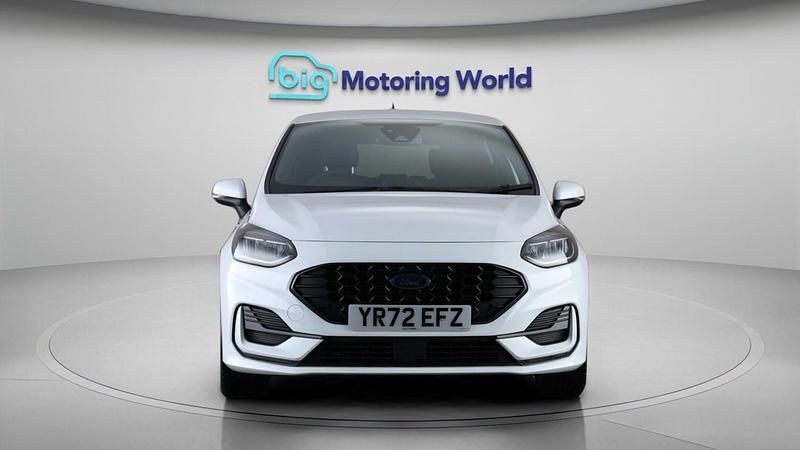 Used Ford Fiesta ST-Line 125 HP (91 kW) 2021 White Hatchback