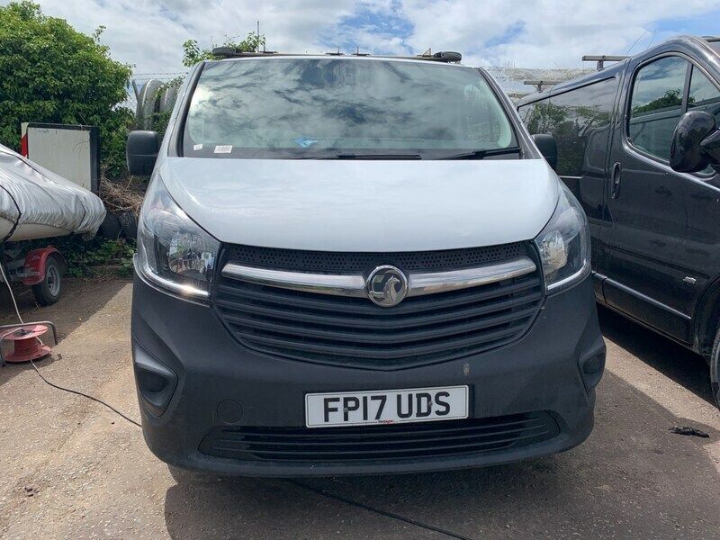 White Used 2017 Vauxhall Vivaro S Van | £6,490 (Super price) - Image 1/2