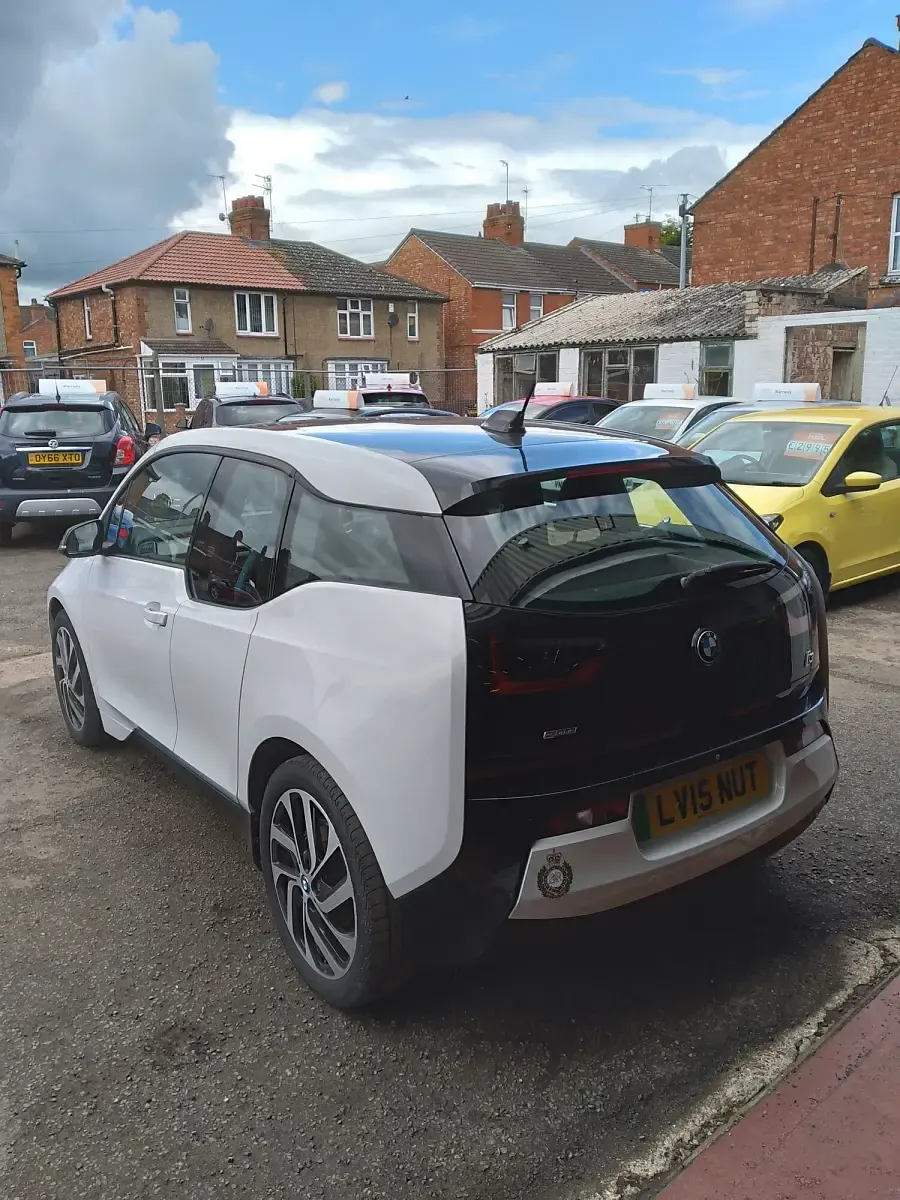 Used BMW i3 125 kW (170 HP) 2015 White Hatchback