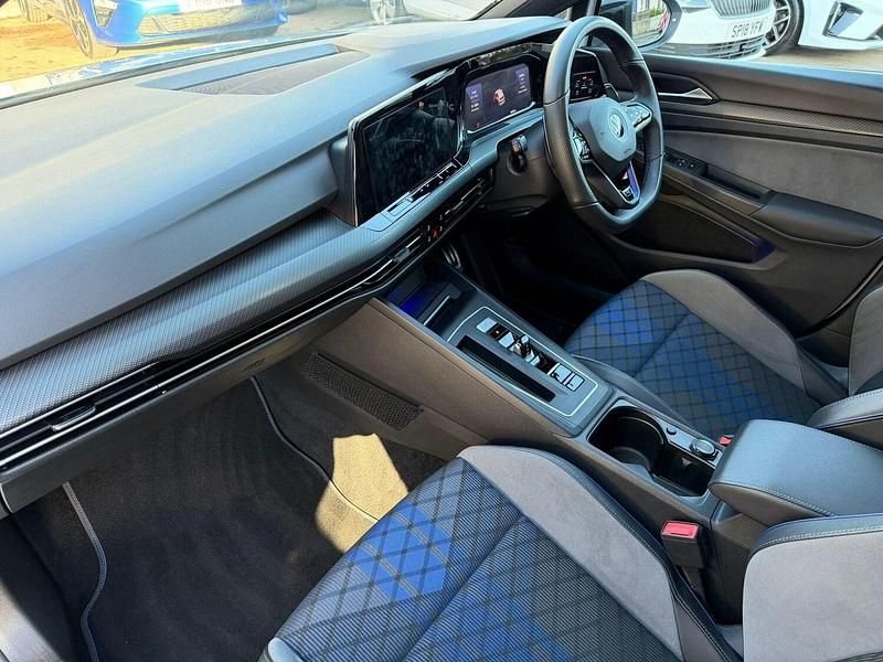 Used VW Golf VII R 2021 White Hatchback