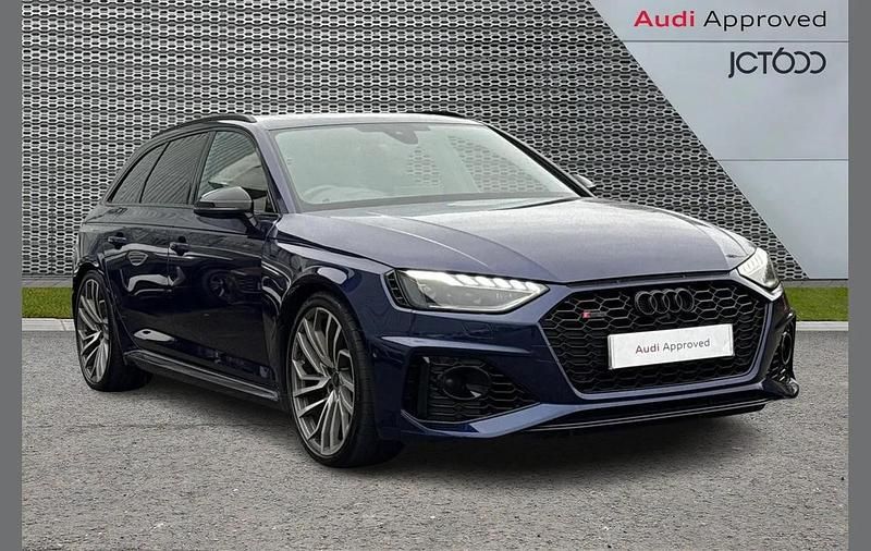 Used Audi RS4 Advanced 444 HP (326 kW) 2021 Blue Estate