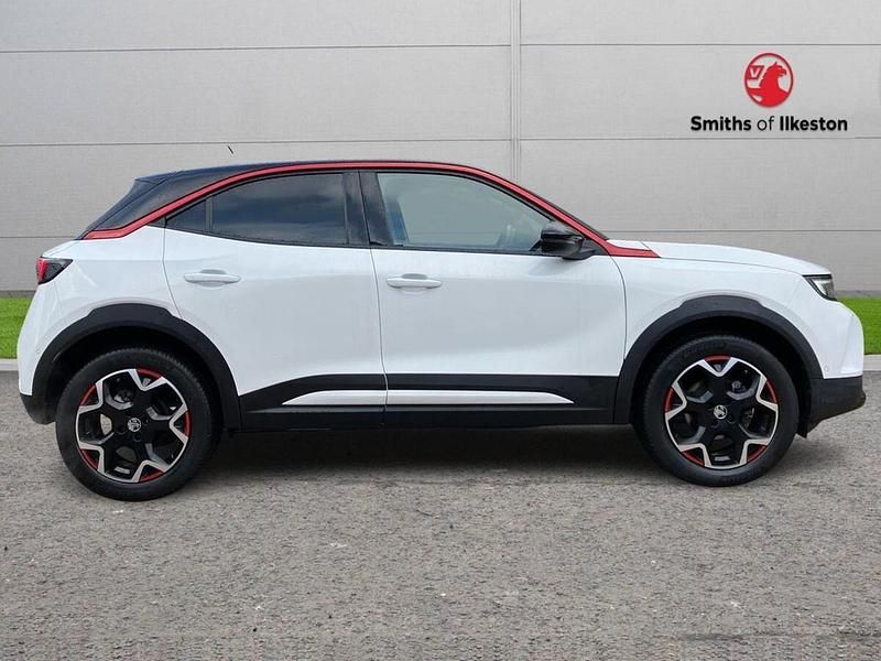 Used Vauxhall Mokka SRi 128 HP (94 kW) 2021 White SUV