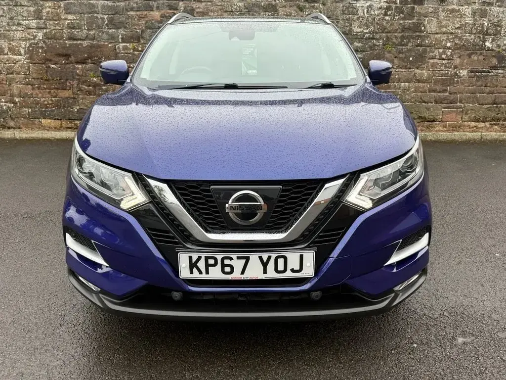 Used Nissan Qashqai N-Connecta 110 HP (80 kW) 2017 Blue SUV
