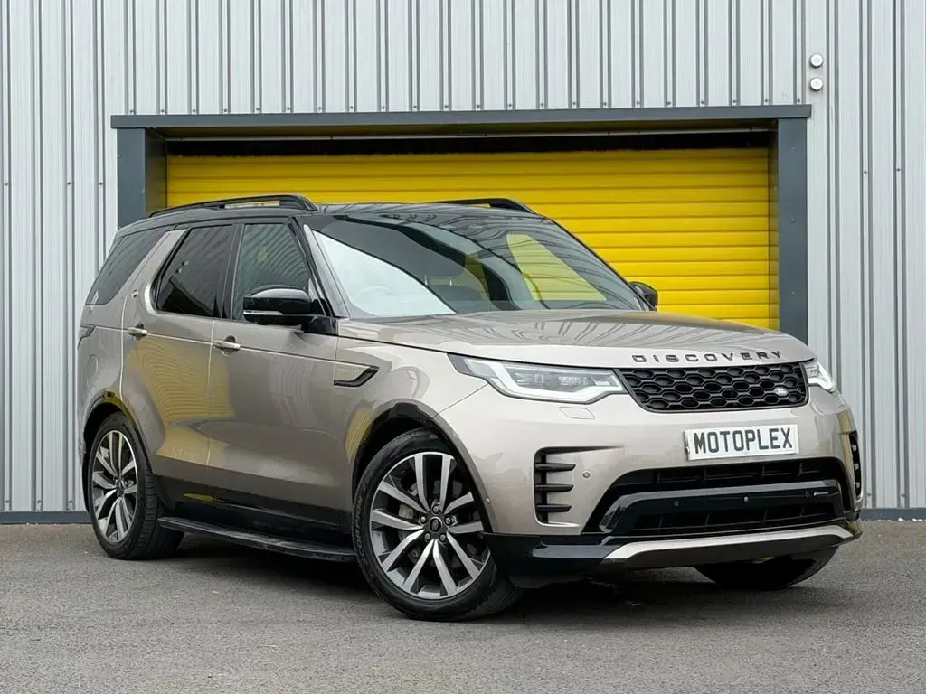 Used Land Rover Discovery SE Dynamic 300 HP (220 kW) 2022 Bronze SUV