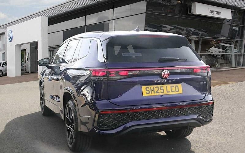 Used VW Tayron R-line 150 HP (110 kW) 2025 SUV
