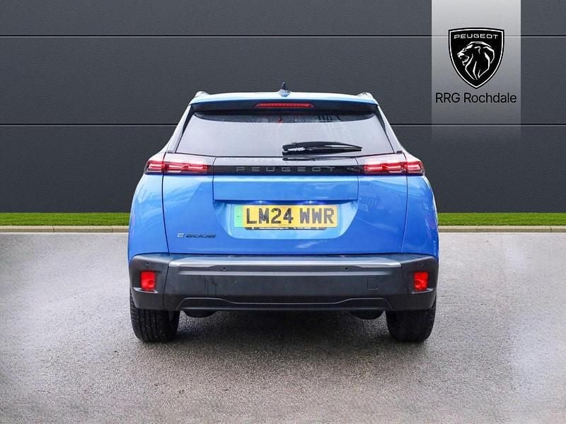 Used Peugeot e-2008 Allure 100 kW (136 HP) 2024 Blue SUV