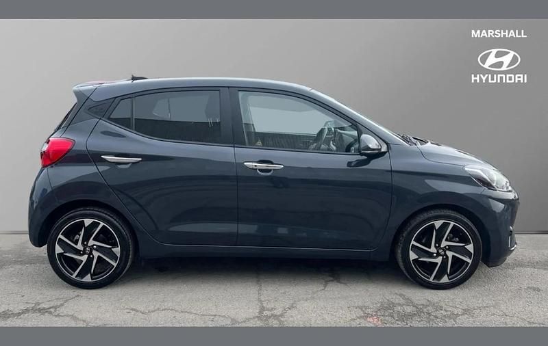 Used Hyundai i10 Premium 77 HP (56 kW) 2025 Grey Hatchback