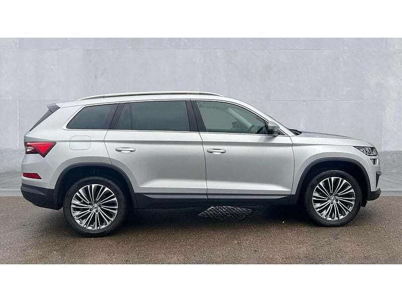 Used Skoda Kodiaq SE L Executive 147 HP (108 kW) 2024 Silver SUV