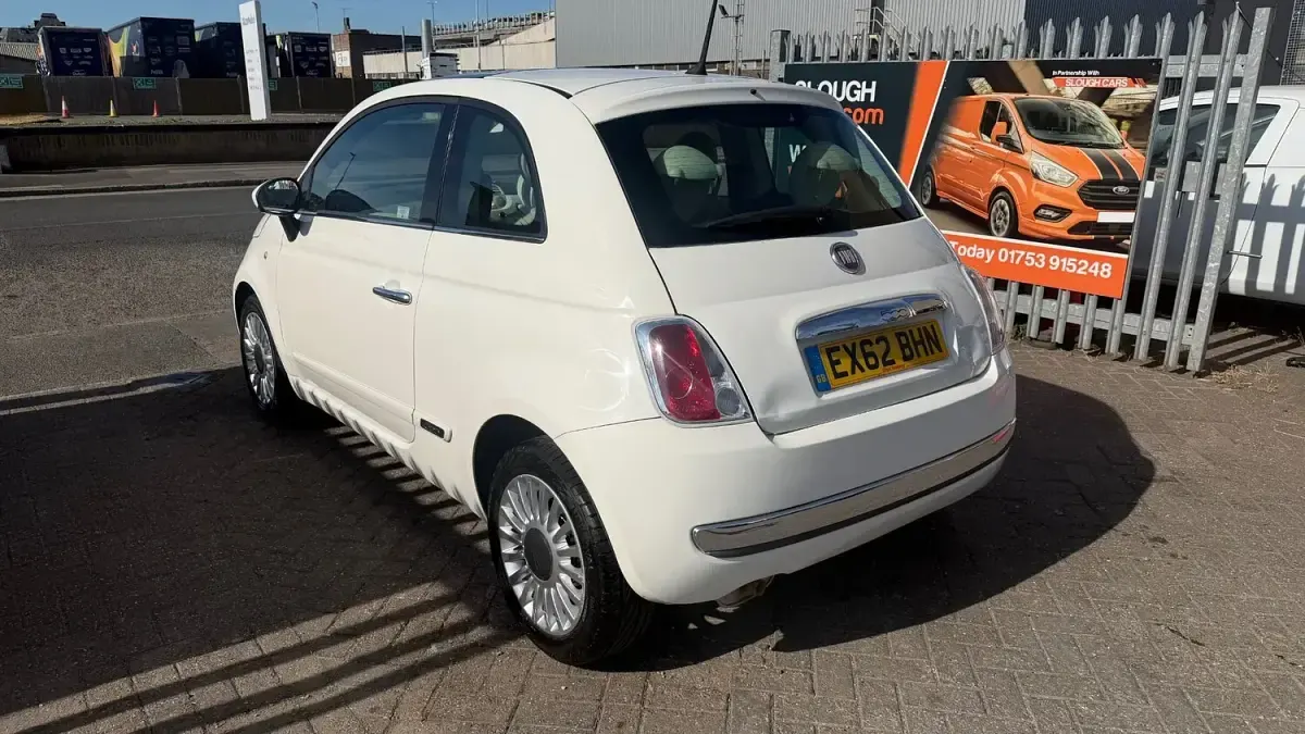 Used Fiat 500 Lounge 69 HP (50 kW) 2012 White Hatchback