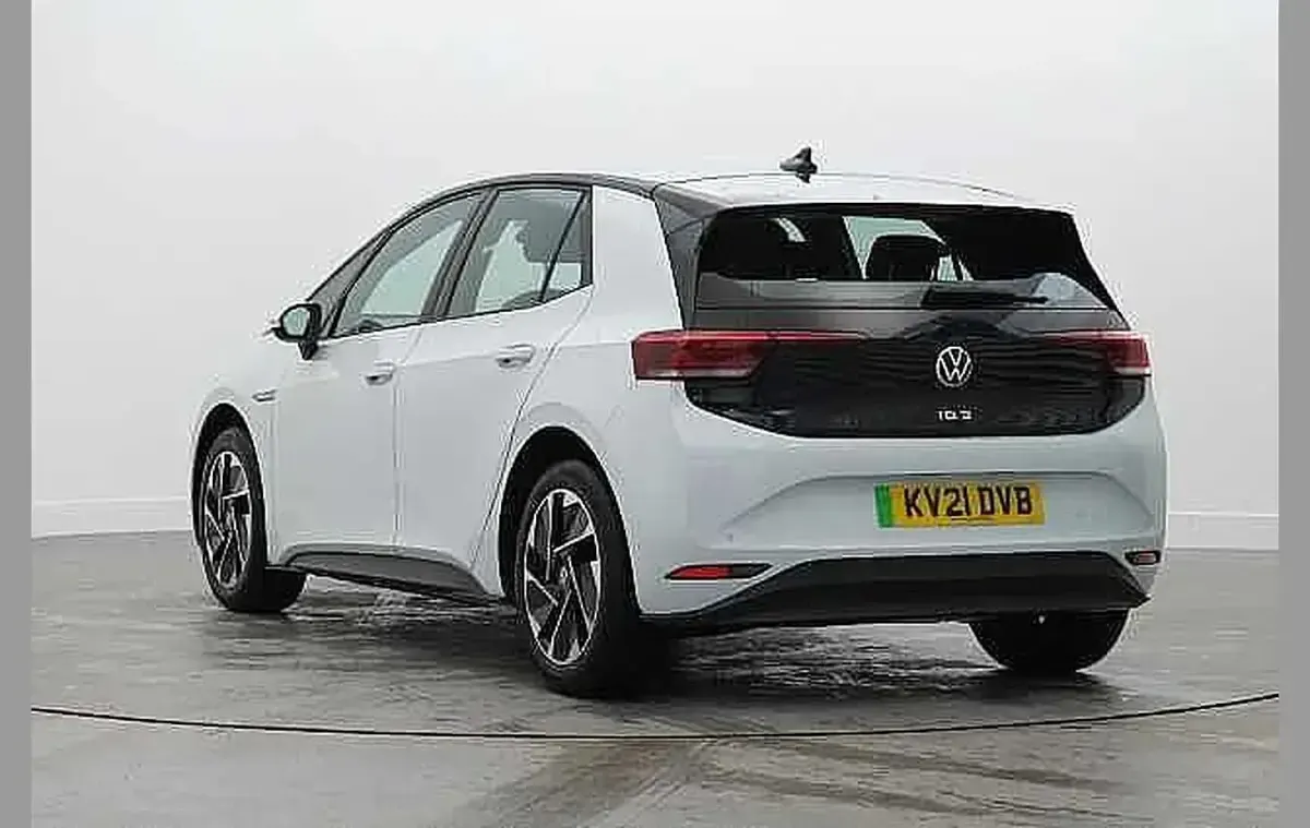Usado VW ID.3 Pro Performance 150 kW (204 HP) 2021 Branco Citadino