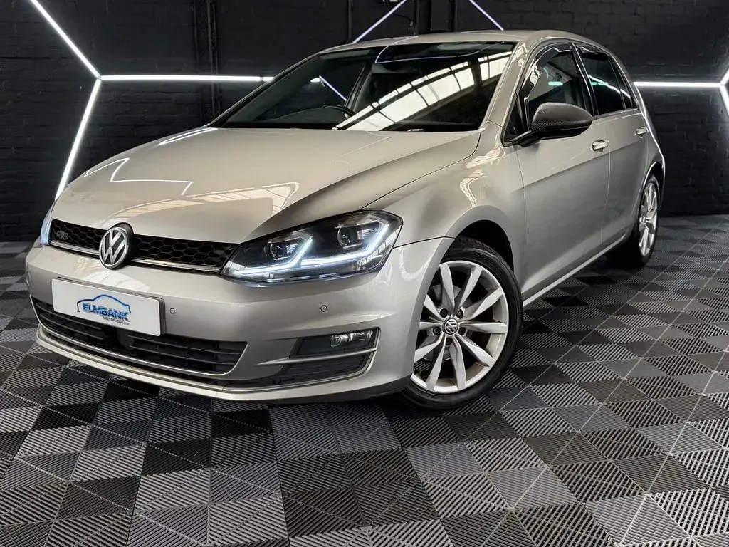 Used VW Golf VII GT 150 HP (110 kW) 2014 Silver Hatchback