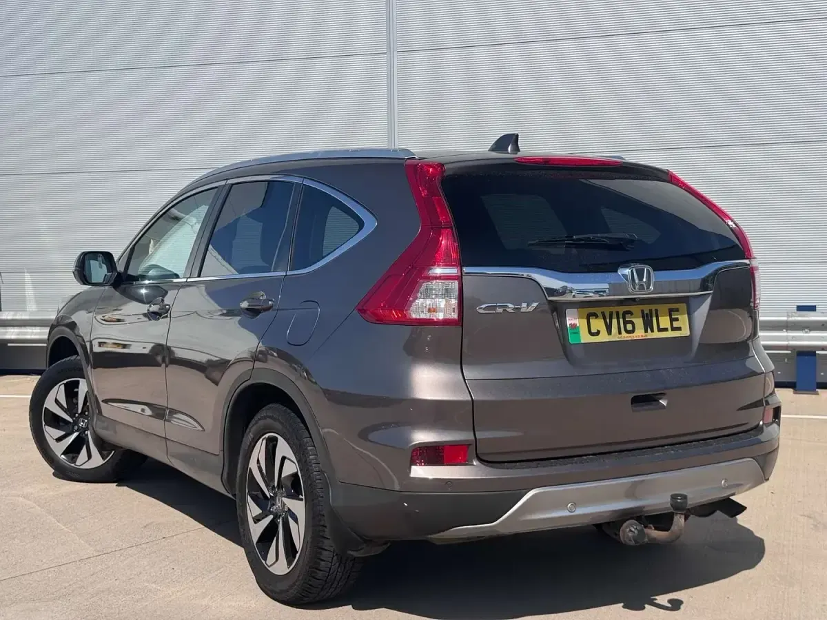 Used Honda CR-V SR 160 HP (117 kW) 2016 Brown SUV
