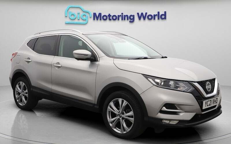 Used 2020 Nissan Qashqai N-Connecta SUV | £17,000 (Fair price) - Image 1/4