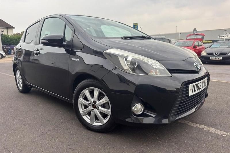 Used 2012 Toyota Yaris Hybrid T4 | £6,295 - Image 1/1