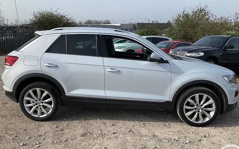 Used VW T-Roc SEL 150 HP (110 kW) 2021 SUV