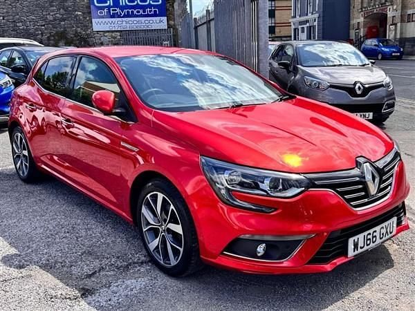 Red Used 2016 Renault Mégane IV Dynamique Hatchback | £8,499 (A bit pricey) - Image 1/1