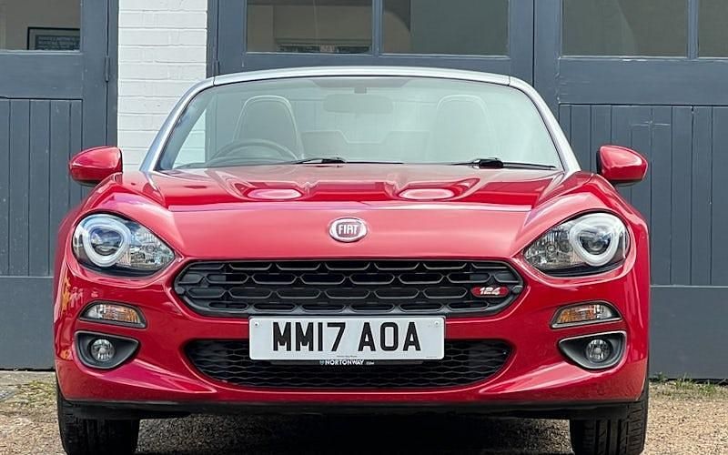 Used Fiat 124 Spider Lusso 140 HP (102 kW) 2017 Cabriolet