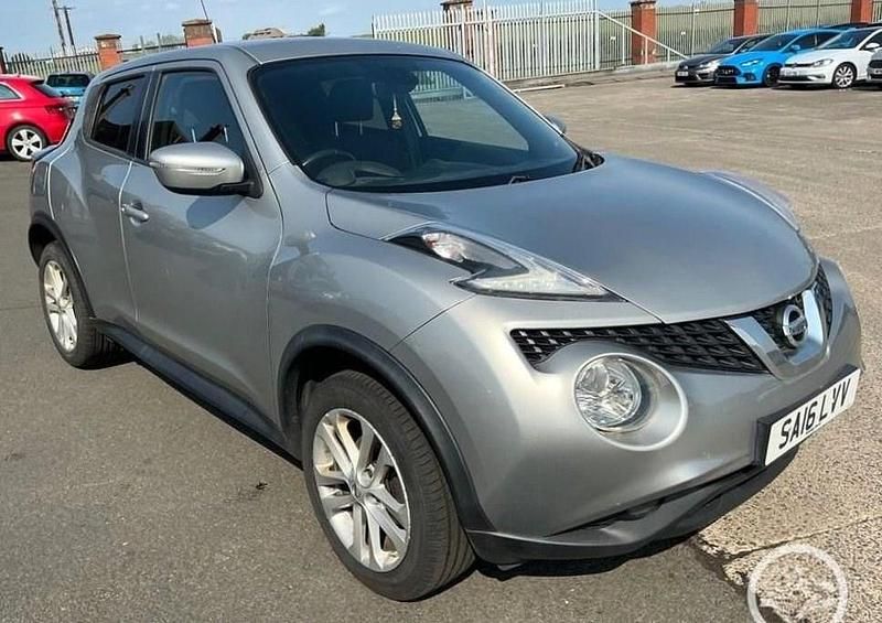 Silver Used 2016 Nissan Juke N-Connecta SUV | £6,395 (Fair price) - Image 1/4